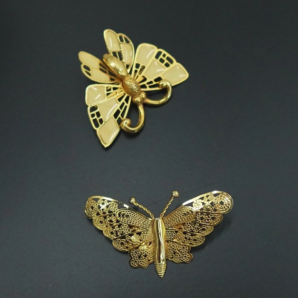 Vintage Butterfly Jewelry Lot Brooches and Pendant Two Tone Fairy Garden Spring‎